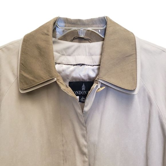 SOLD London Fog Tan Raincoat,  Size LR - Picture 2 of 12